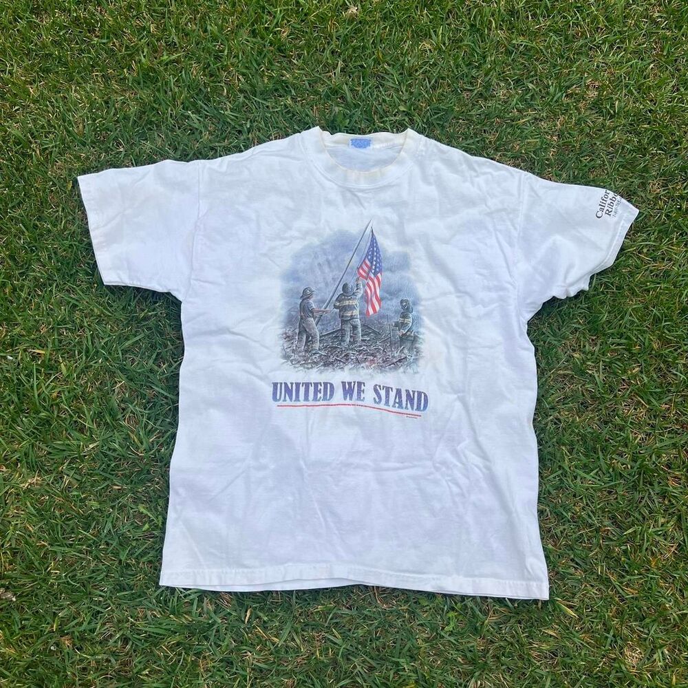 United we stand patriotic tee men’s size l